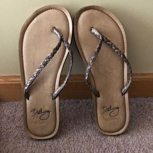 Bethany by Cobian flip flops